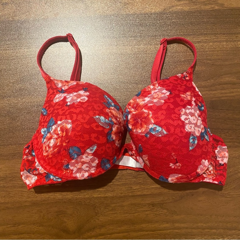 Red Cheetah and Flower Print Push-Up Bra by PINK Victoria’s Secret Size 34C